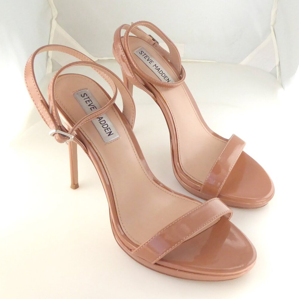 Steve Madden Wafer strappy tan patent minimalist sandal heel stiletto size 8